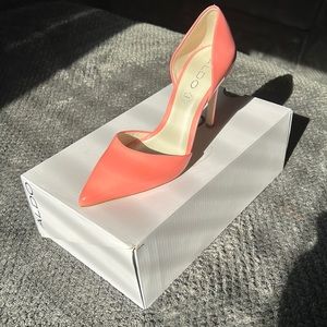ALDO WADOSEN sz 7 Peach heels